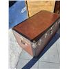 Image 2 : Large trunk, great shape - 22" X 40" X 23" deep - clasps good, handles good, no key