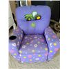 Image 2 : Kids John Deere Recliner