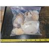 Image 2 : bag of seashells