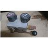 Image 2 : hyd flow control