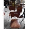 Image 1 : 3 dining chairs