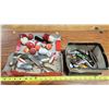 Image 1 : 2 small boxes filled with various fishing hooks, bobs, etc