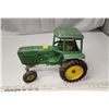 Image 1 : John Deere metal toy tractor