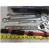 Image 3 : Lot of assorted wrenches, etc.