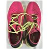 Image 6 : pair size 10 under armor hot pink + fluorescent yellow runners