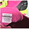 Image 7 : pair size 10 under armor hot pink + fluorescent yellow runners