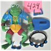 Image 1 : Genghis Frog action figure with accessories