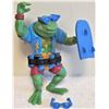 Image 2 : Genghis Frog action figure with accessories