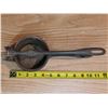 Image 2 : Cast Iron Potato Ricer