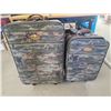 Image 1 : Arnold Palmer set of 2 suitcases, golf pattern, one large + one carry on