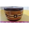 Image 3 : Inlaid Wood Potpourri Bowl with cast metal Hummingbird vent. 6 inch wide x 3 1/2 inches high