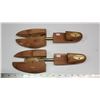 Image 2 : Pair of "Nordstrom" wooden shoe stretcher