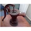 Image 2 : Vintage Monarch well pump