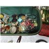 Image 5 : 3 Jewelry Boxes with assorted costume jewelry and lapel pins