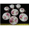 Image 8 : Set of Royal Albert China "American Beauty" pattern