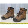 Image 2 : Pair of Dakota 529 steel toed work boots - sized:7.5