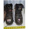 Image 3 : Pair of Kodiak steel toed work boots- size:7.5, Pair of Red Wings steel toed work boots - size 9.5