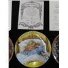 Image 4 : 4 Decoratvie Painted Plates (5508G, 5730W, 5483A, 3032M)