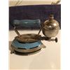 Image 2 : blue Coleman iron w/ trivet