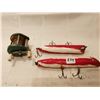 Image 1 : Two Antique wooden lure & Old reel
