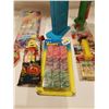 Image 4 : Pez Candy Lot, Dispensers, Candy