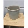 Image 4 : 2 gallon Medalta crock- no chips or cracks