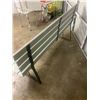 Image 5 : Garden bench, 64"W - metal legs