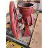 Image 1 : cast iron feed mix mill - 19" wheel, #3 size