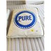 Image 3 : 2 Pure oil company stadium seating pad cushions