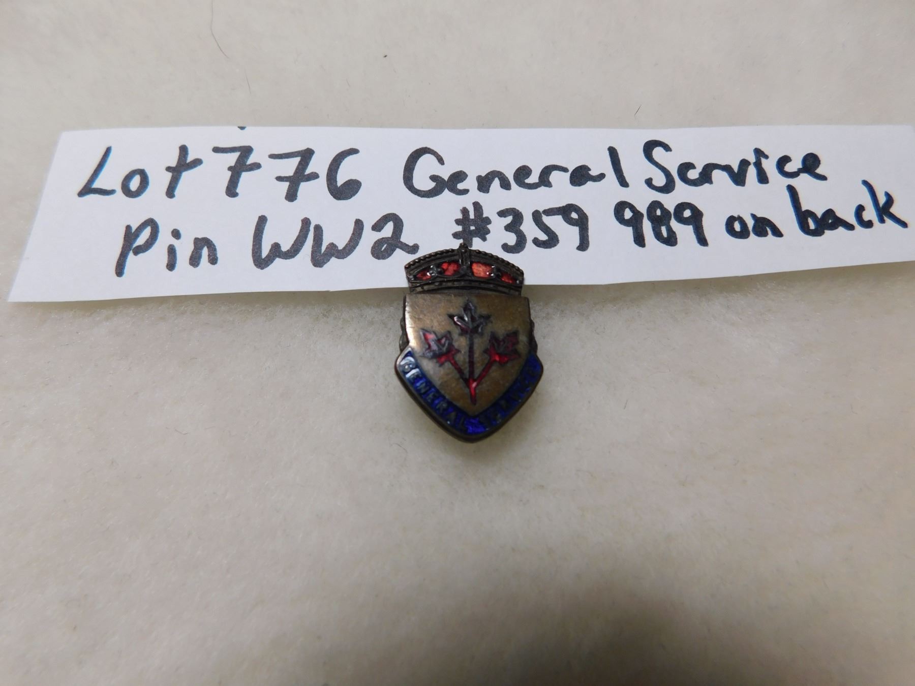 WW2 GENERAL SERVICE PIN - Schmalz Auctions