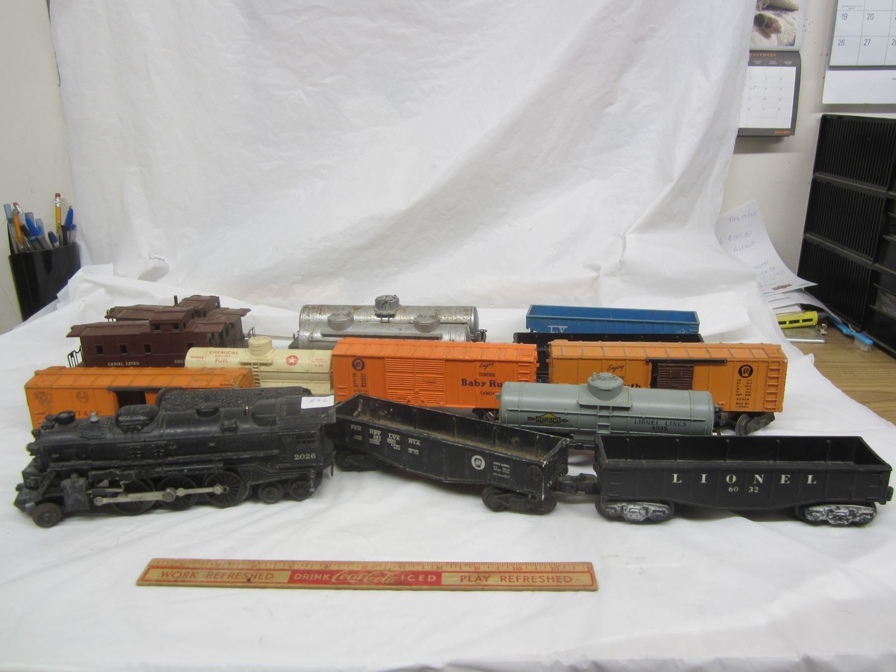 Lionel Train Set with 2026 Schmalz Auctions Lionel Train Set with 2026 Schmalz Auctions