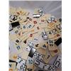 Image 3 : Vintage Dominoes Chips