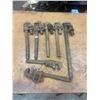 Image 1 : vintage pipe wrenches - 7pcs