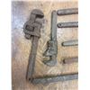 Image 4 : vintage pipe wrenches - 7pcs