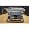 Image 2 : Vintage "Underwood" typewriter - heavy
