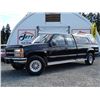 Image 1 : C6D --  1992 CHEVROLET SILVERADO 2500 EXT CAB LONG BOX 4X4, BLACK, 260,398 KMS