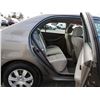 Image 52 : D6 --  2005 TOYOTA COROLLA CE, Brown, 299999 KM  TMU