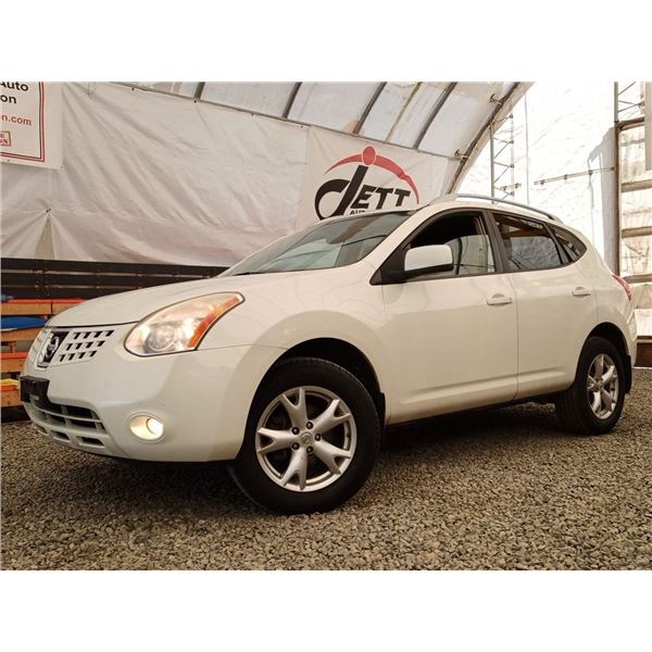 I1 --  2008 NISSAN ROGUE S AWD, White, 321346 KM
