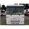Image 8 : 0B --  2006 Daybreak By Damon Motor Coach, White, 34,827 MILES
