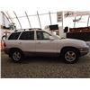 Image 21 : F6 --  2004 HYUNDAI SANTA FE GL, White, 253865 KM