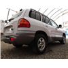 Image 27 : F6 --  2004 HYUNDAI SANTA FE GL, White, 253865 KM