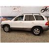 Image 46 : F6 --  2004 HYUNDAI SANTA FE GL, White, 253865 KM