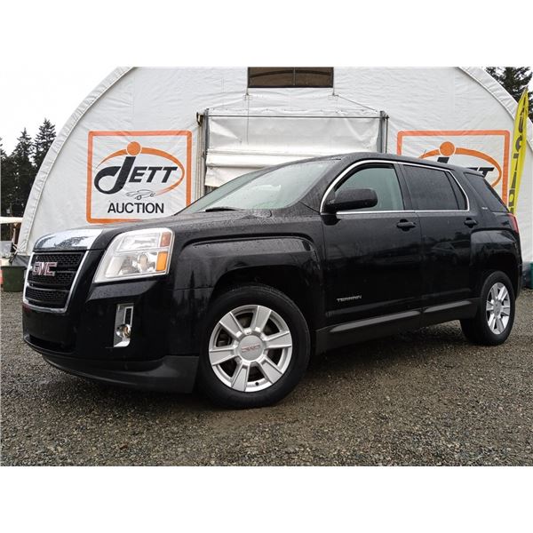 H1 --  2013 GMC TERRAIN SLE AWD, Black, 196113 KM