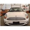 Image 10 : C6C --  2010 MINI COOPER, White, 136250 KM