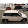 Image 25 : C6C --  2010 MINI COOPER, White, 136250 KM