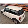 Image 43 : C6C --  2010 MINI COOPER, White, 136250 KM
