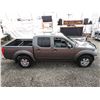 Image 11 : F1 --  2008 NISSAN FRONTIER CREW CAB 4X4, Grey, 195,045 Miles