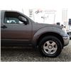 Image 34 : F1 --  2008 NISSAN FRONTIER CREW CAB 4X4, Grey, 195,045 Miles
