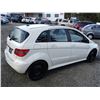 Image 12 : F2 --  2011 MERCEDES B200, White, 276604 KM