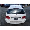 Image 17 : F2 --  2011 MERCEDES B200, White, 276604 KM